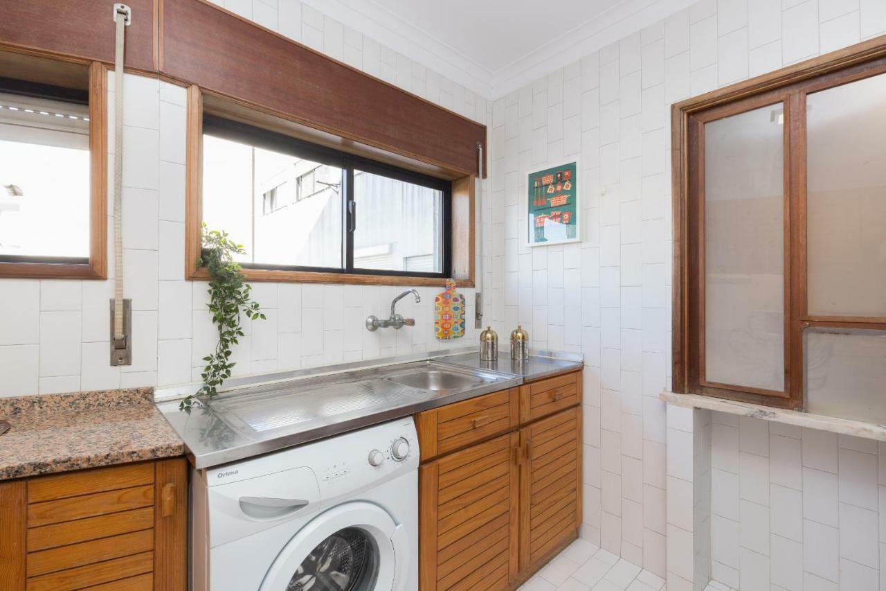 2 Comfy Bright Flats With Netflix Apartman Porto Kültér fotó