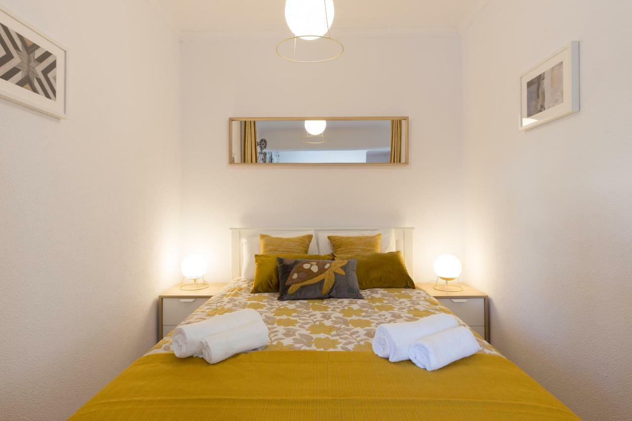 2 Comfy Bright Flats With Netflix Apartman Porto Kültér fotó