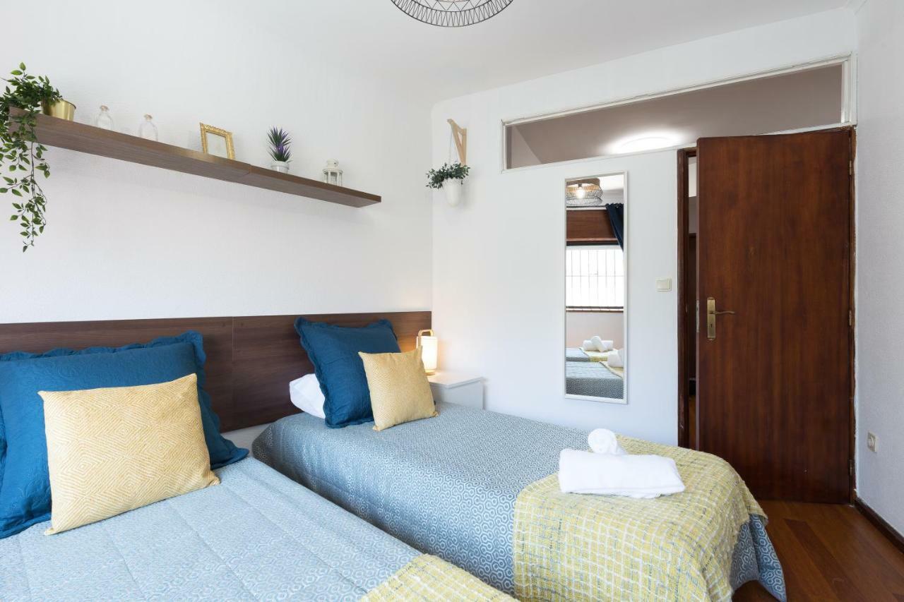 2 Comfy Bright Flats With Netflix Apartman Porto Kültér fotó