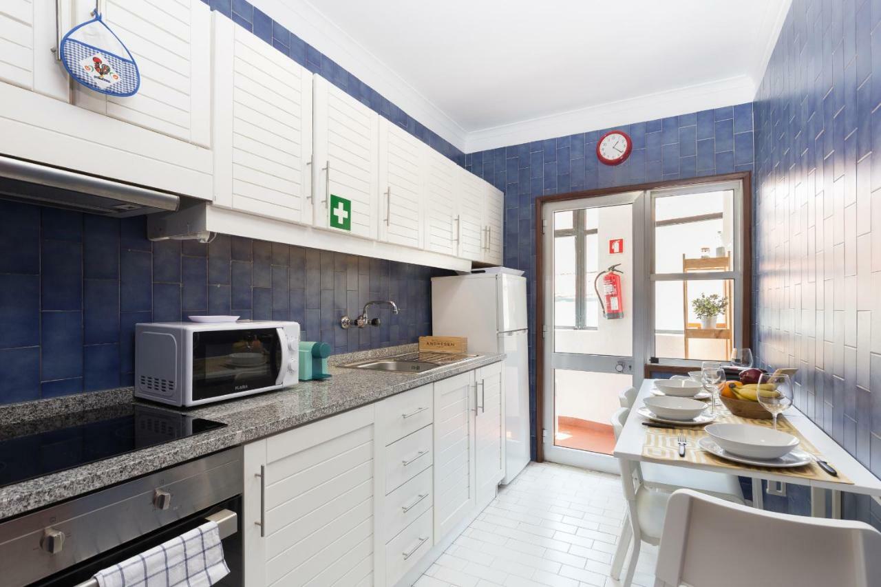 2 Comfy Bright Flats With Netflix Apartman Porto Kültér fotó