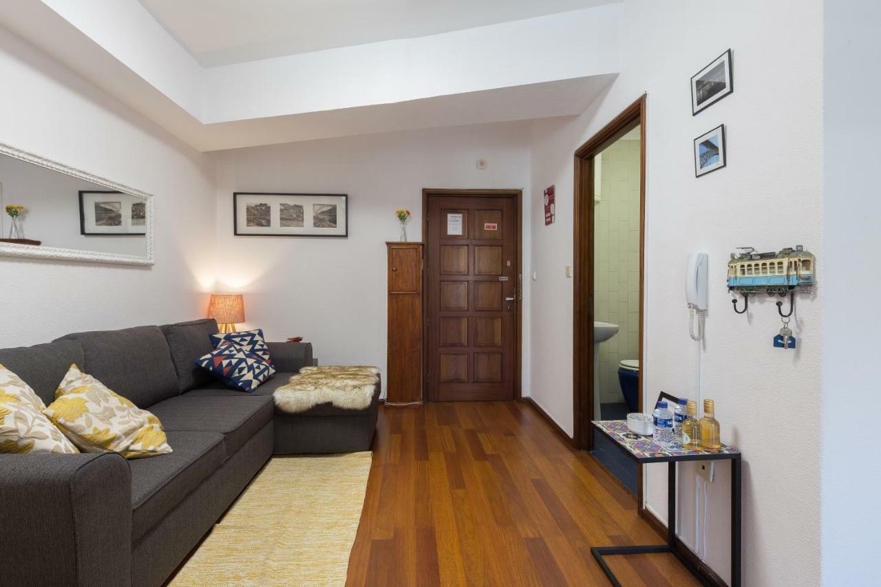 2 Comfy Bright Flats With Netflix Apartman Porto Kültér fotó