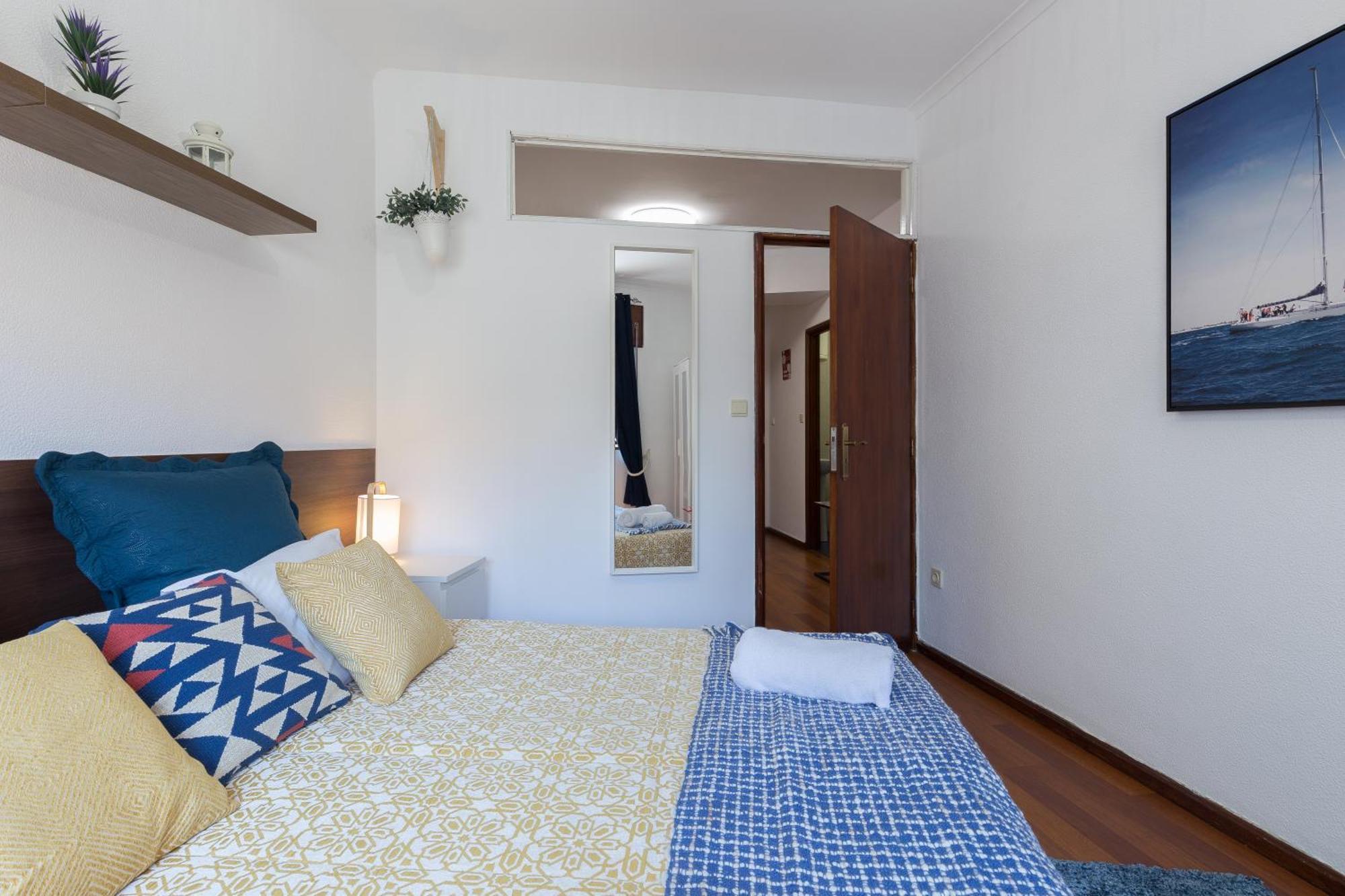 2 Comfy Bright Flats With Netflix Apartman Porto Kültér fotó
